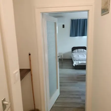 Balassa House Apartman *