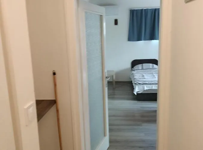 Balassa House Apartman *